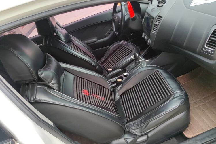 Used Kia K3 2013 1.6L Automatic GLS Right Front Seat