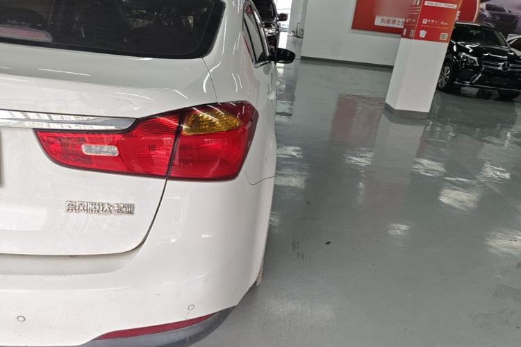 Used Kia K3 2013 1.6L Manual GLS Right Rear Taillight