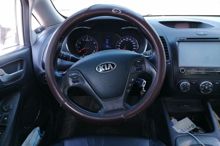 Used Kia K3 2013 1.6L Manual GLS Steering Wheel