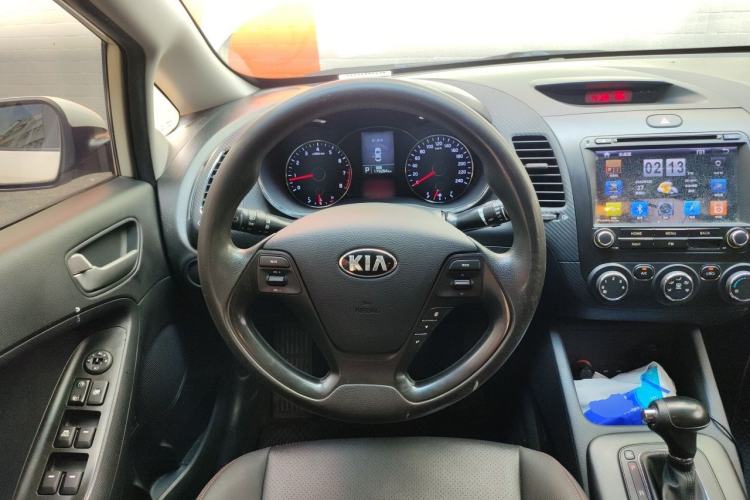Used Kia K3 2013 1.6L Automatic GL Steering Wheel