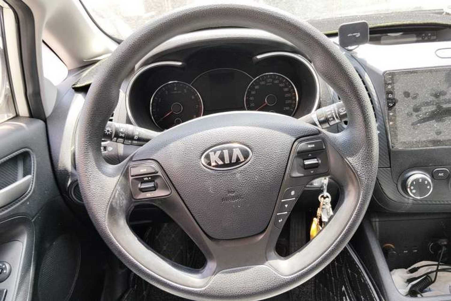 Used Kia K3 2013 1.6L Automatic GL Steering Wheel