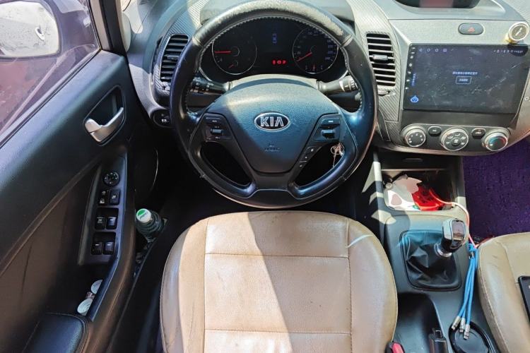 Used Kia K3 2013 1.6L Manual GLS Steering Wheel