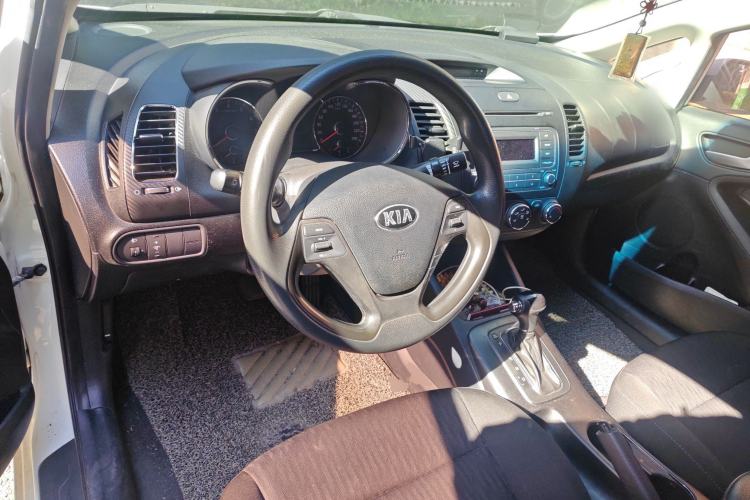 Used Kia K3 2013 1.6L Automatic GL Steering Wheel