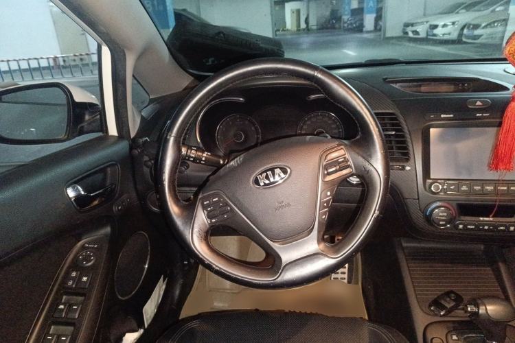Used Kia K3 2013 1.8L Automatic Premium Steering Wheel