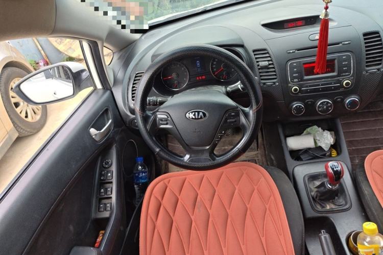 Used Kia K3 2013 1.6L Manual GLS Steering Wheel