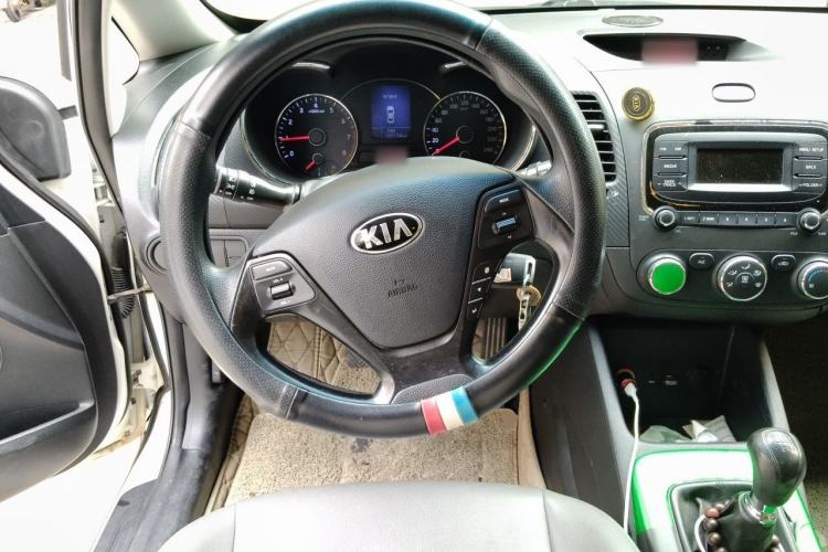 Used Kia K3 2013 1.6L Manual GL Steering Wheel