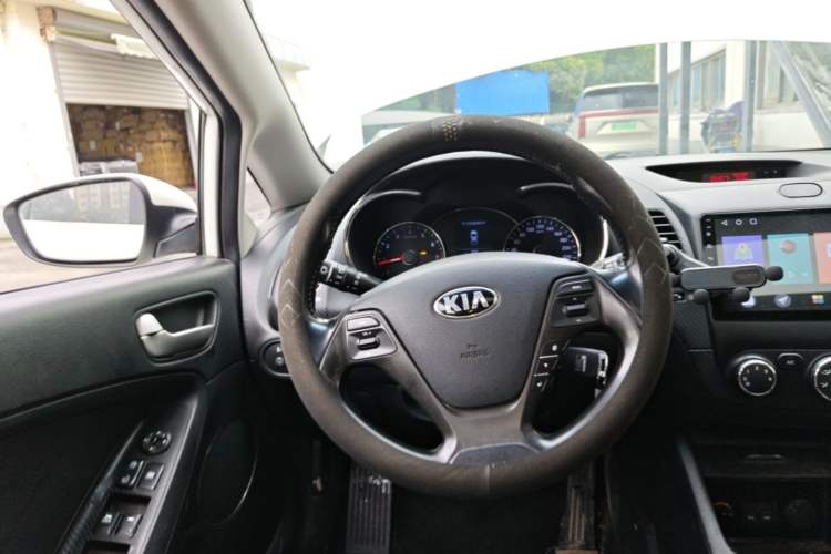 Used Kia K3 2013 1.6L Manual GLS Steering Wheel