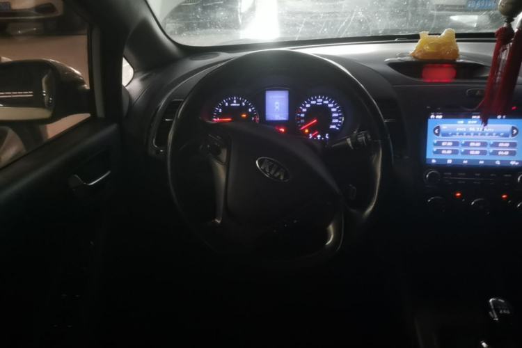 Used Kia K3 2013 1.6L Manual GLS Steering Wheel