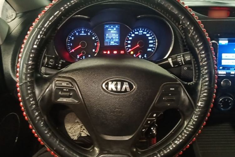Used Kia K3 2013 1.6L Manual GLS Steering Wheel