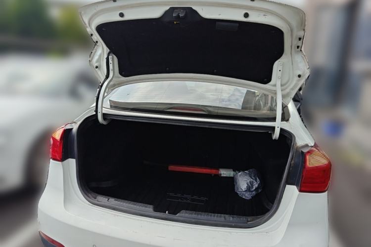Used Kia K3 2013 1.6L Automatic GLS Trunk