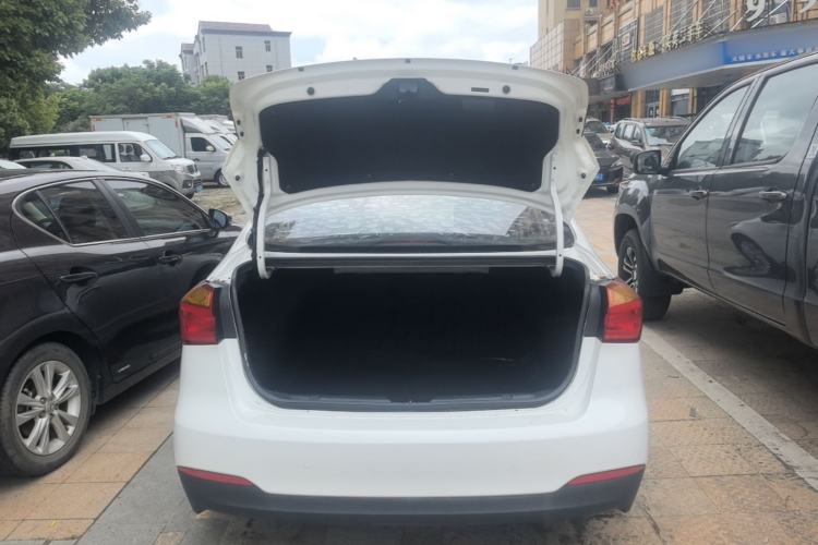 Used Kia K3 2013 1.6L Automatic GLS Trunk
