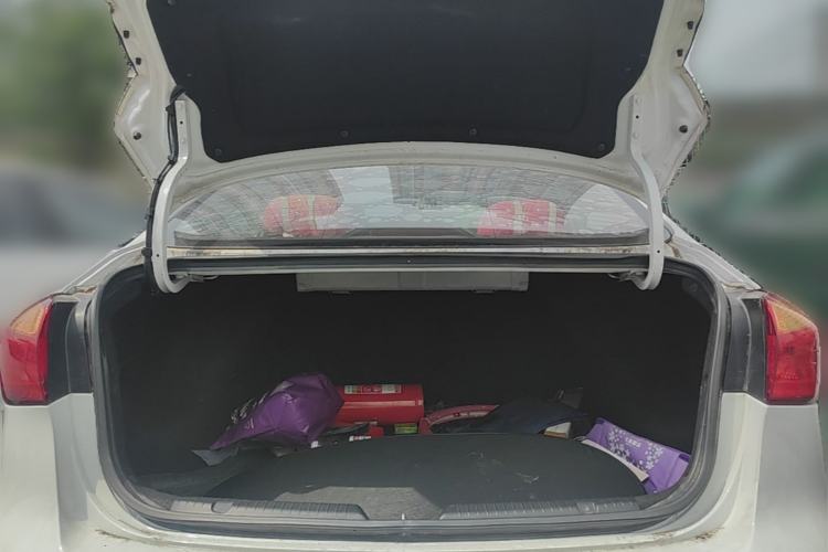 Used Kia K3 2013 1.6L Automatic GLS Trunk