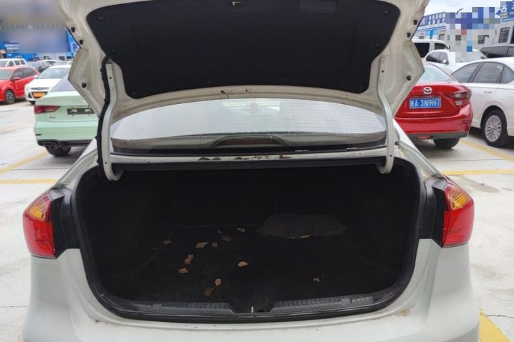 Used Kia K3 2013 1.6L Automatic GLS Trunk