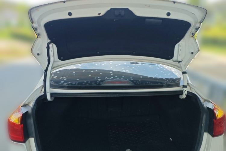 Used Kia K3 2013 1.6L Automatic GLS Trunk