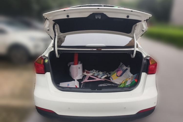Used Kia K3 2013 1.6L Automatic GLS Trunk