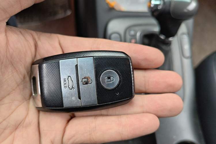 Used Kia K3 2013 1.6L Automatic Premium Vehicle Key