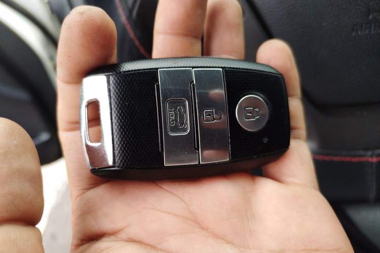 Used Kia K3 2013 1.6L Automatic DLX Vehicle Key