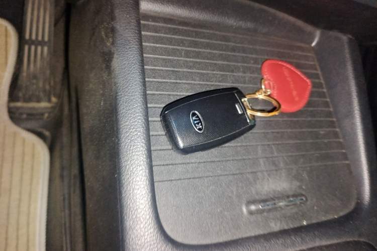 Used Kia K3 2013 1.6L Automatic GLS Vehicle Key