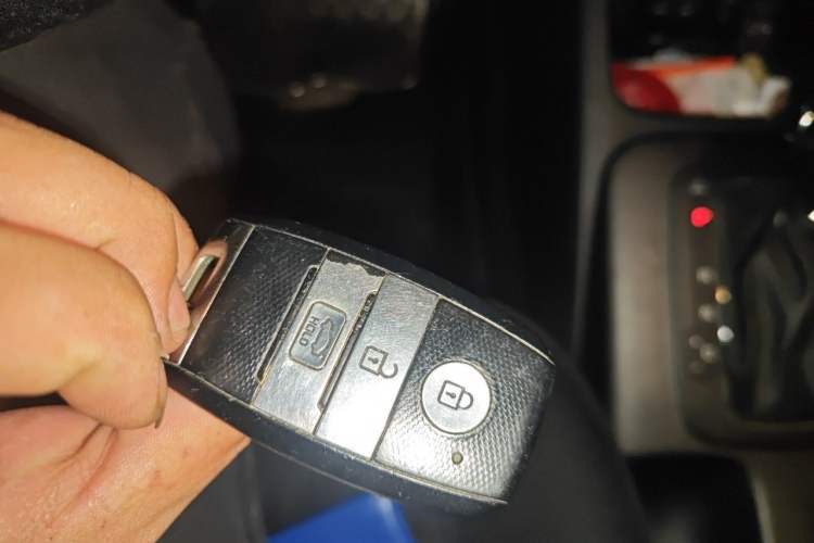 Used Kia K3 2013 1.6L Automatic GLS Vehicle Key