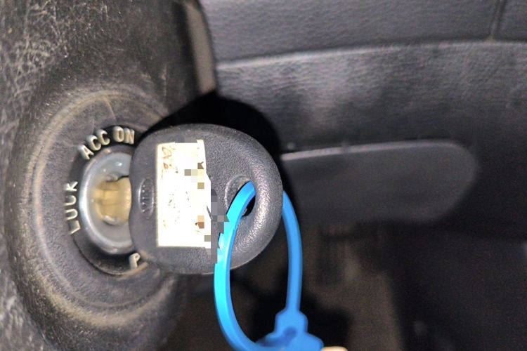 Used Kia K3 2013 1.6L Manual GLS Vehicle Key