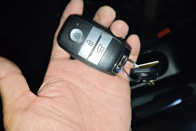Used Kia K3 2013 1.6L Automatic GLS Vehicle Key