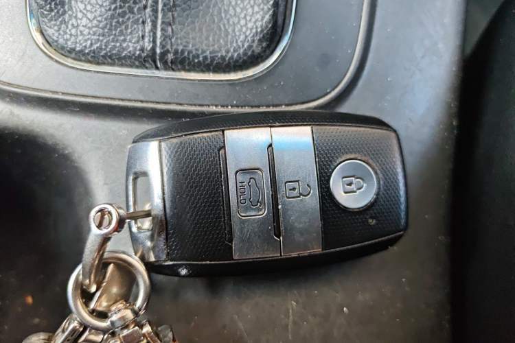 Used Kia K3 2013 1.6L Automatic GLS Vehicle Key
