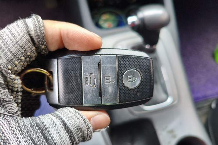 Used Kia K3 2013 1.6L Automatic DLX Vehicle Key