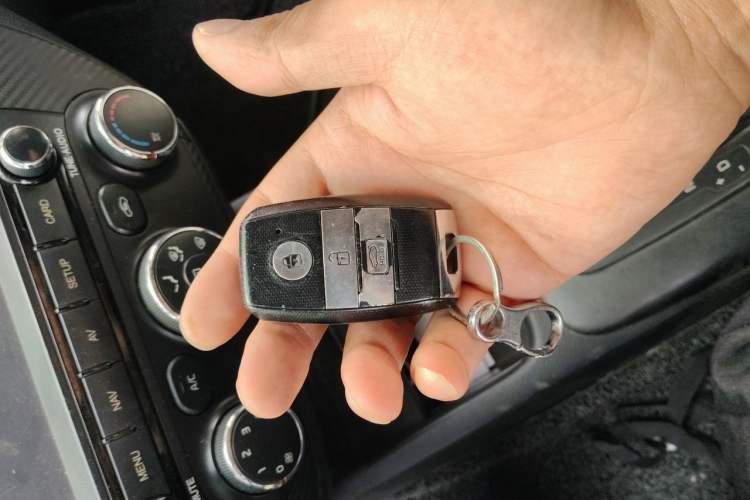 Used Kia K3 2013 1.6L Automatic GLS Vehicle Key