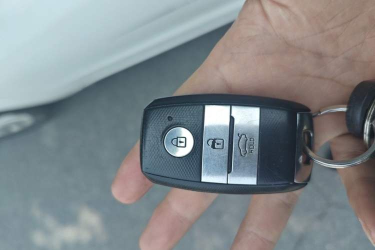 Used Kia K3 2013 1.6L Automatic DLX Vehicle Key