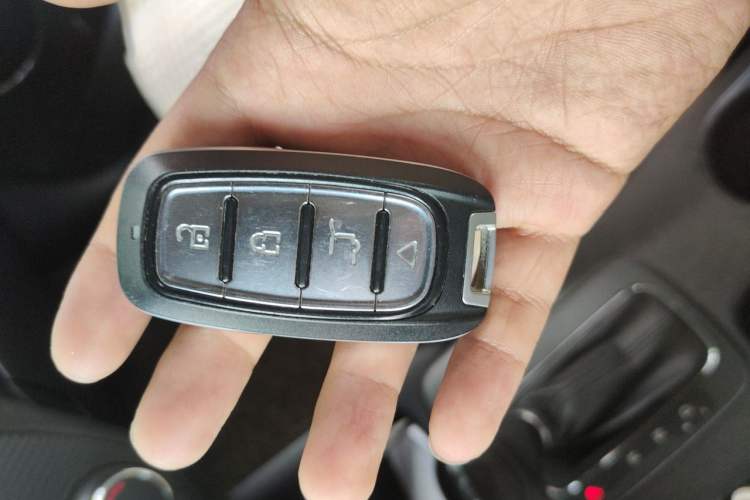 Used Kia K3 2013 1.6L Automatic GLS Vehicle Key