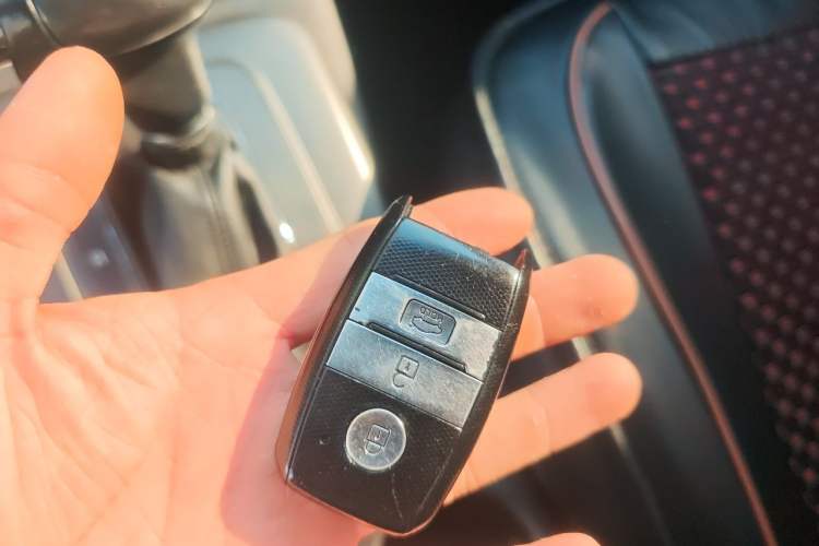 Used Kia K3 2013 1.6L Automatic GLS Vehicle Key