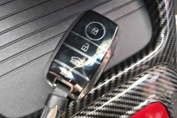 Used Kia K3 2013 1.6L Automatic GLS Vehicle Key
