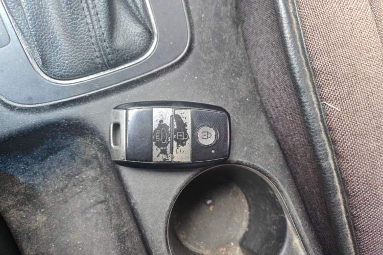 Used Kia K3 2013 1.6L Automatic GLS Vehicle Key