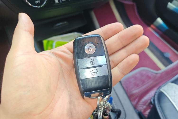 Used Kia K3 2013 1.6L Automatic DLX Vehicle Key