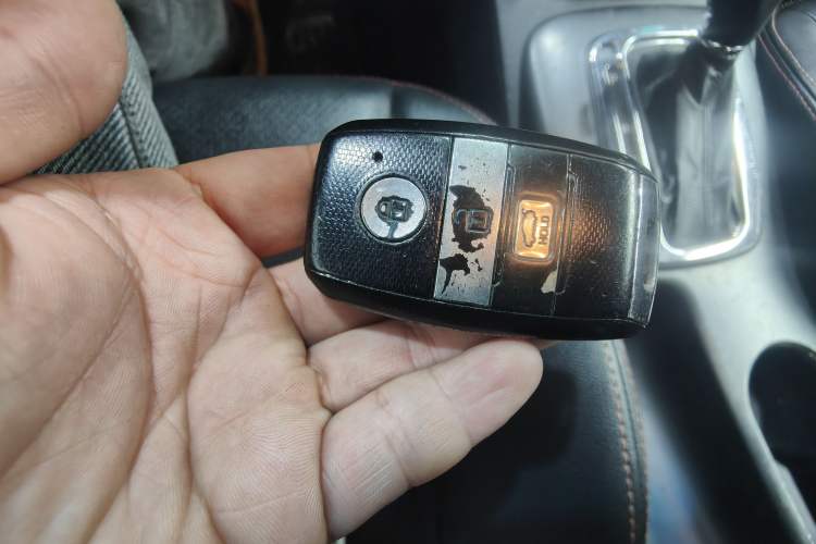 Used Kia K3 2013 1.6L Automatic GLS Vehicle Key