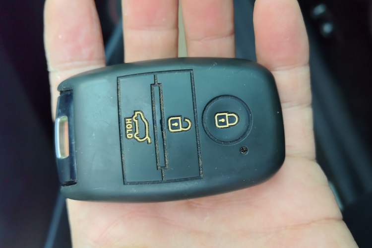 Used Kia K3 2013 1.6L Automatic GLS Vehicle Key