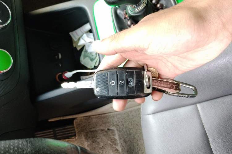 Used Kia K3 2013 1.6L Manual GL Vehicle Key