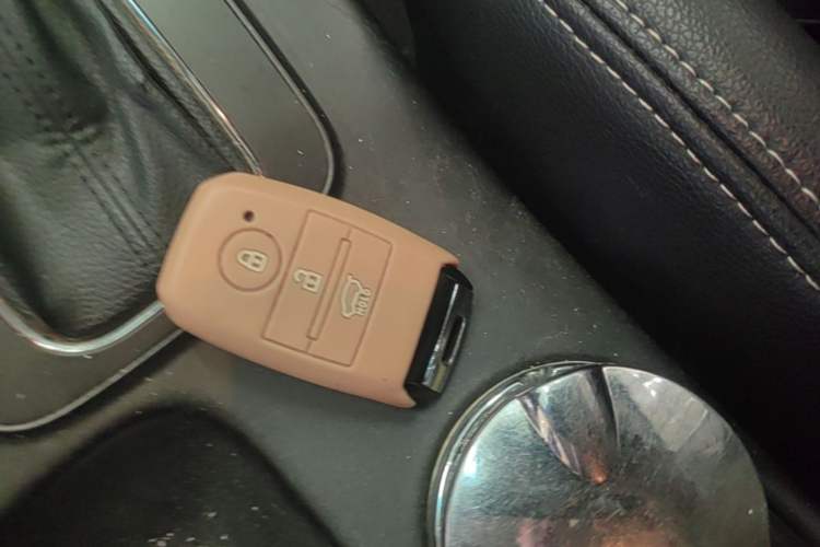 Used Kia K3 2013 1.6L Automatic GLS Vehicle Key