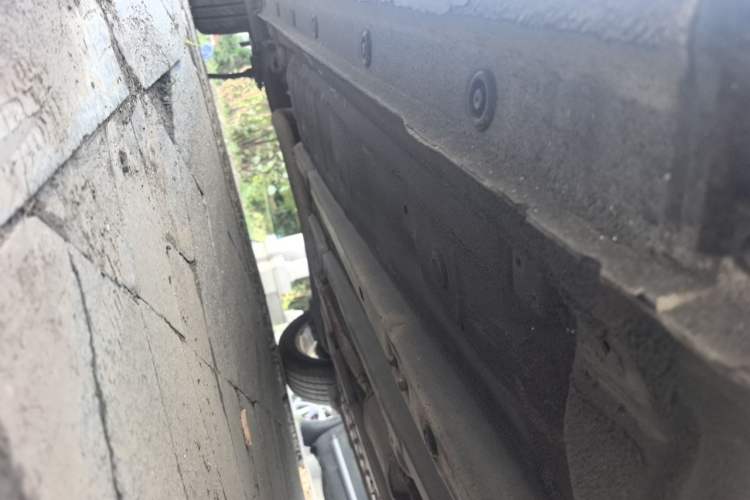 Used Kia K3 2015 1.6L Manual GLS Chassis Front Right