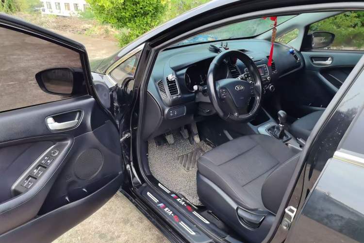 Used Kia K3 2015 1.6L Manual GL Driver Seat