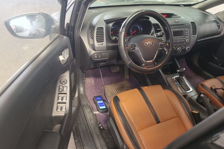 Used Kia K3 2015 1.6L Automatic GLS Driver Seat
