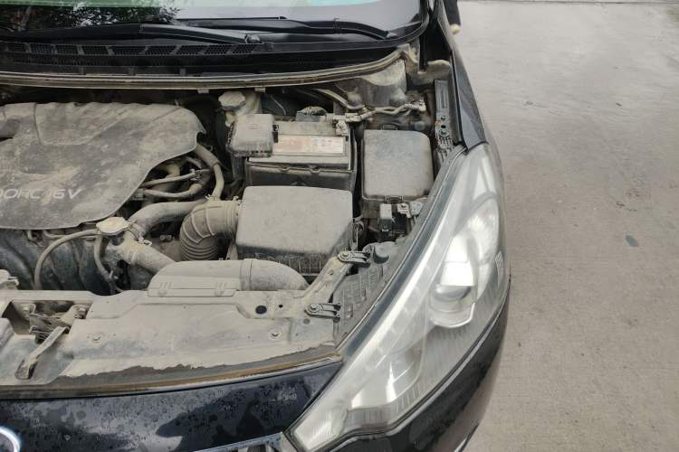 Used Kia K3 2015 1.6L Manual GLS Engine Bay Left