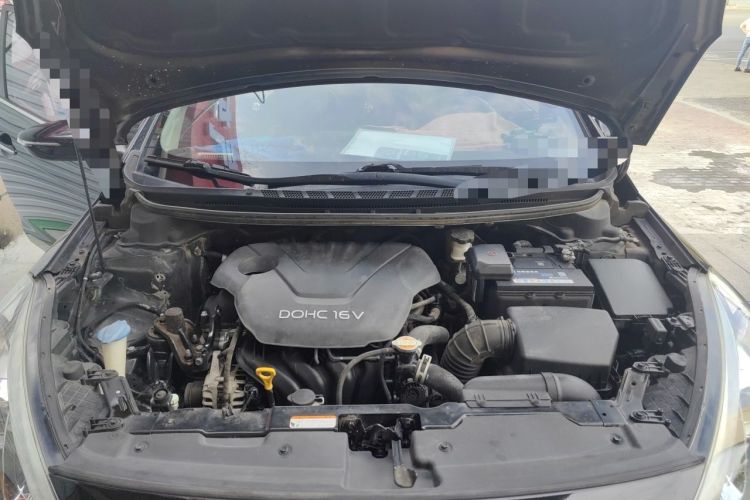 Used Kia K3 2015 1.6L Manual GLS Engine Bay