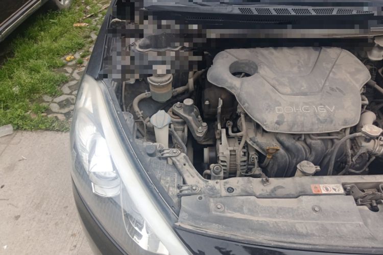 Used Kia K3 2015 1.6L Manual GL Engine Bay Right