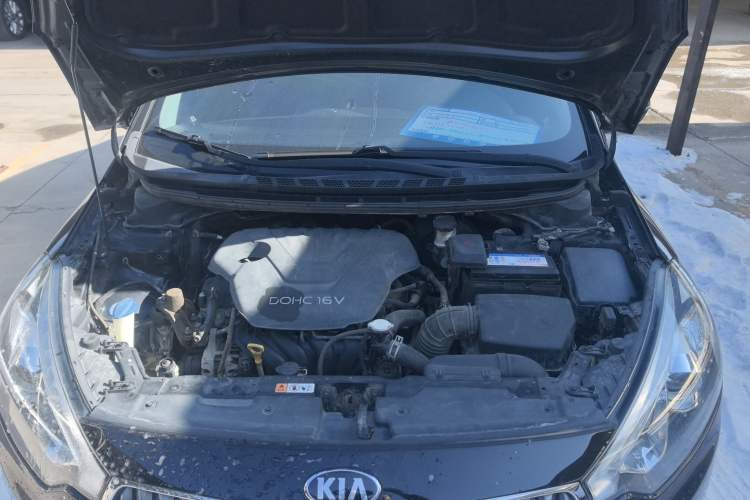 Used Kia K3 2015 1.6L Automatic GLS Engine Bay