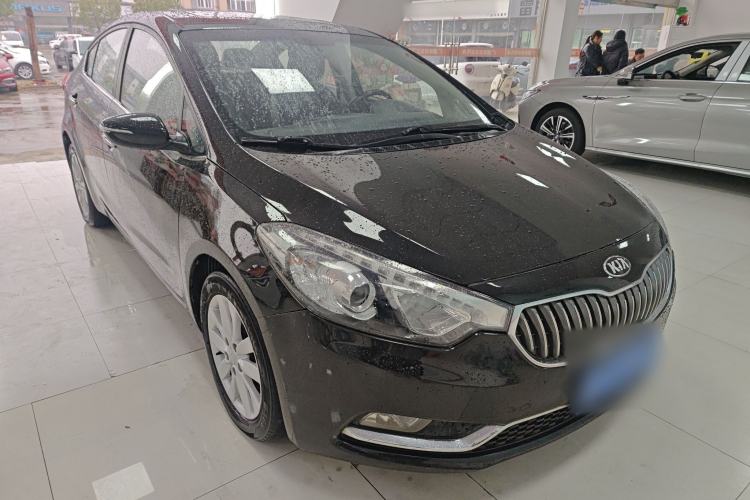 Used Kia K3 2015 1.6L Automatic GLS Front Right 45 Deg