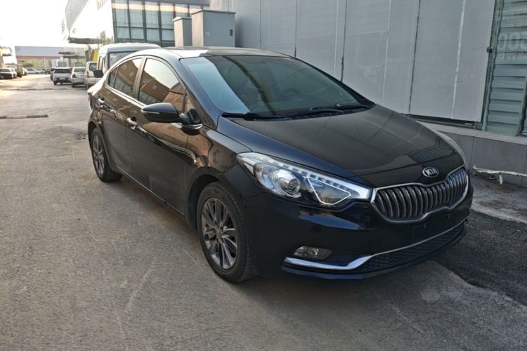 Used Kia K3 2015 1.6L Automatic GLS Front Right 45 Deg