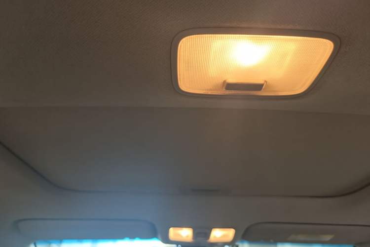 Used Kia K3 2015 1.6L Automatic GLS Headliner