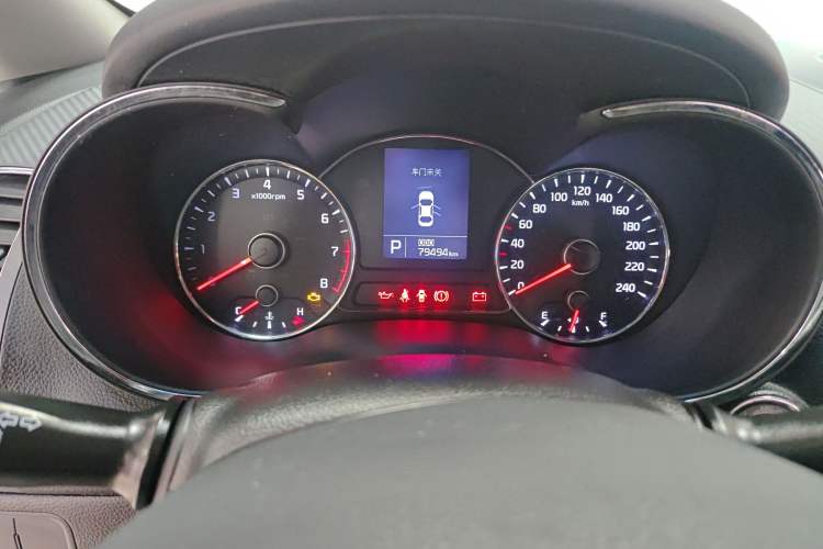 Used Kia K3 2015 1.6L Automatic GLS Instrument Cluster