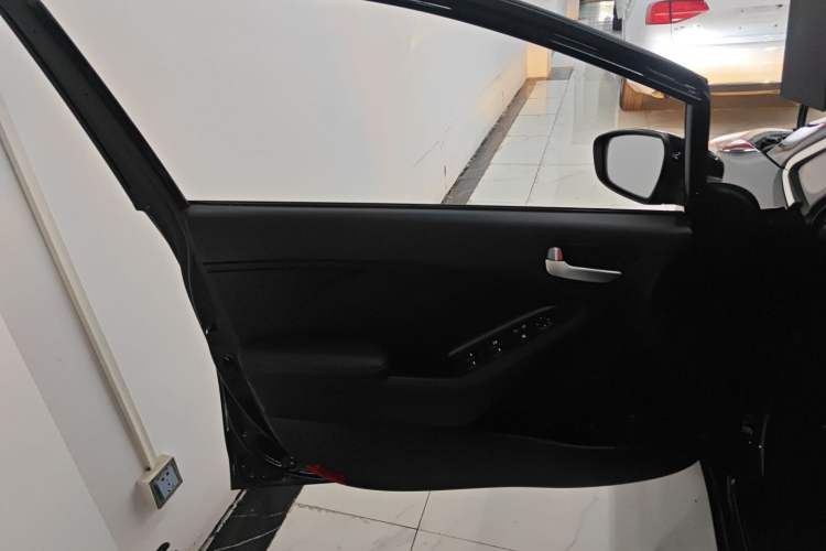 Used Kia K3 2015 1.6L Automatic GL Left Front Door Interior